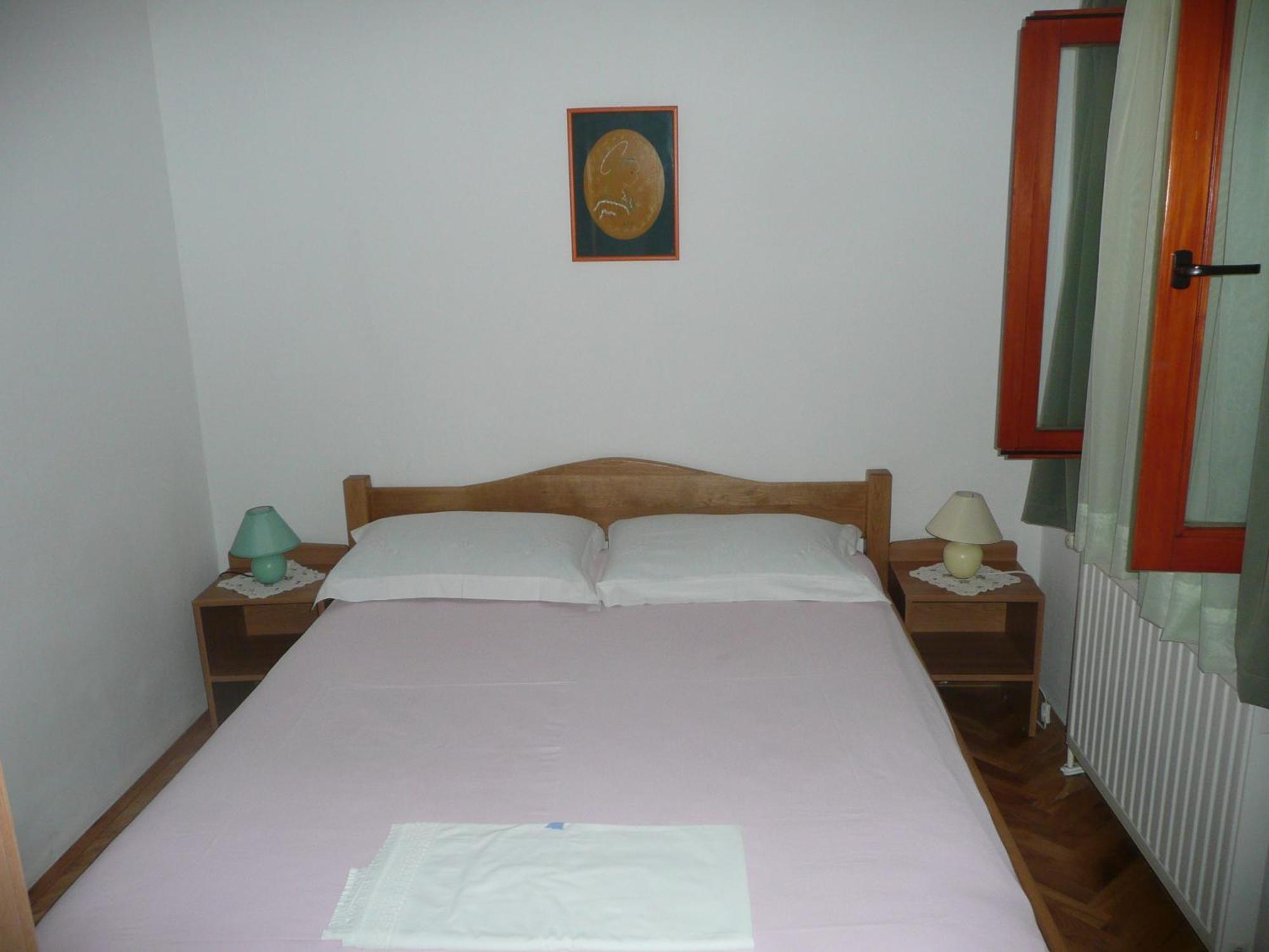 Apartmani Maver Sveti Filip i Jakov Rum bild