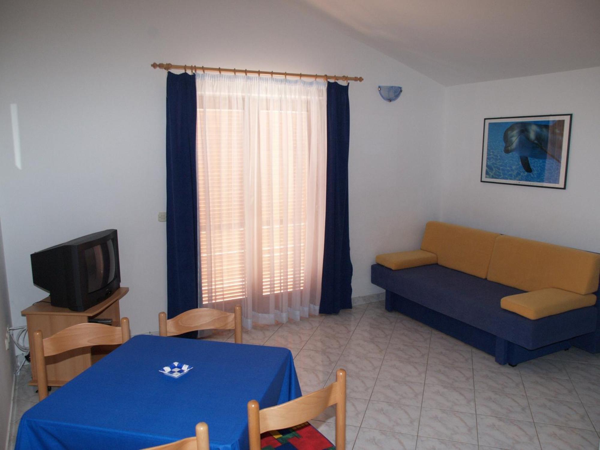 Apartmani Maver Sveti Filip i Jakov Rum bild