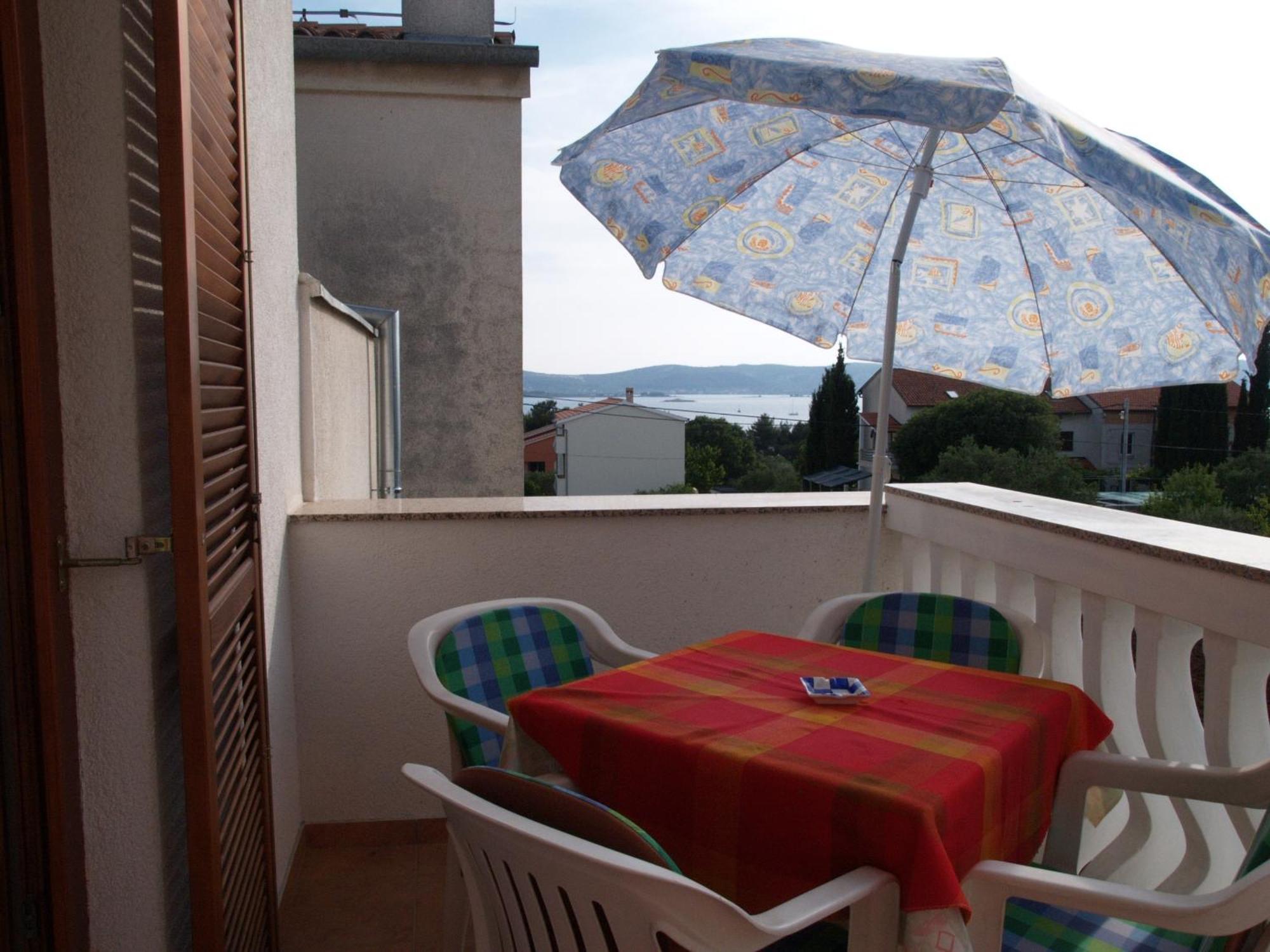 Apartmani Maver Sveti Filip i Jakov Rum bild